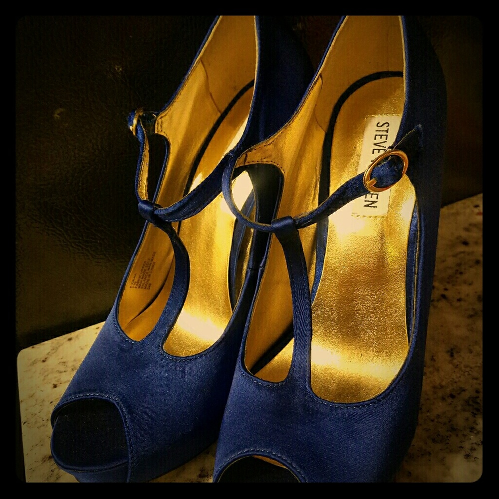 Steve Madden Royal Blue Peep Toe Heels